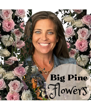 Valentine’s Day Special The best mix of available fresh cut flowers with special Valentine’s accents