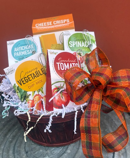Dip mix & chips basket Gift basket