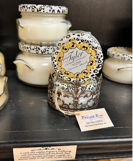 Diva Candle 