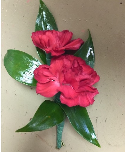Double Mini Carn Boutonniere Boutonniere