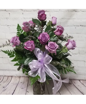 Dozen Lavender Rose Arrangement