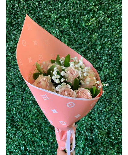 Dozen Light Pink Rose Bouquet Roses