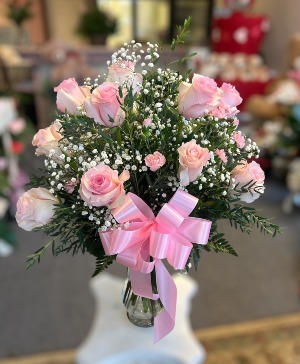 Dozen Pink Roses  Vase Arrangement 