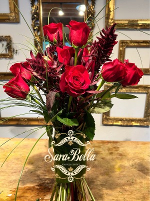 Dozen Red Garden Roses 