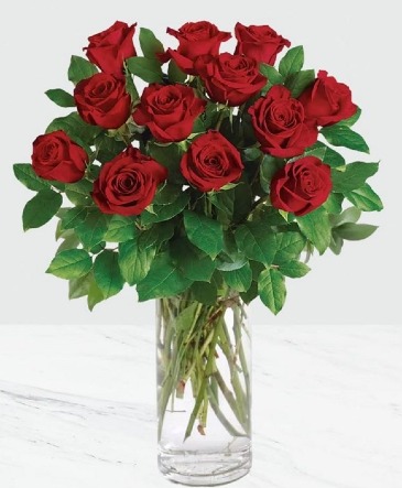 Dozen Red Rose Vase  in Hagerstown, MD | TG Designs - The Flower Senders