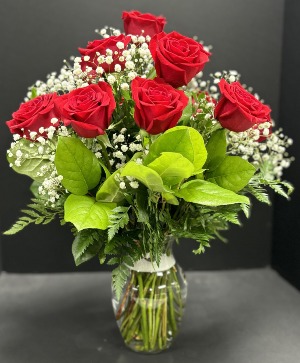 Dozen Rose Vase in Kettering, OH - FLOWERAMA