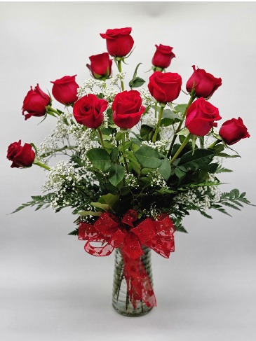 Dozen Roses   in Silverton, OR | Julie's Flower Boutique