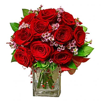 Dozen Roses Impact Style Vase