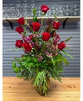 Hearts in Bloom Vase Arrangement 