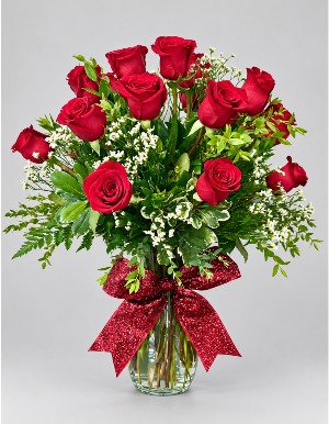 Classic Dozen Roses  