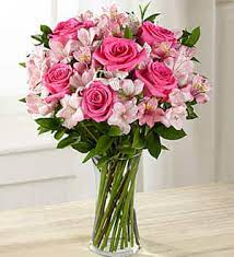 Dreamland in Pink vase arrangement
