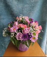 DREAMY BLOOMS FLOWER ARRANGEMENT