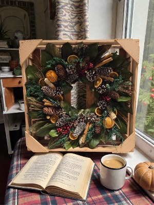 Dried Seasonal Wreath 