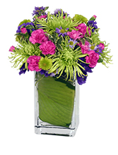 EARLY SPRING GREEN Flower Arrangement