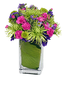 EARLY SPRING GREEN Flower Arrangement