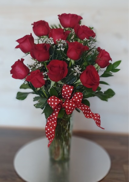 Dozen Roses Fresh Arrangement 