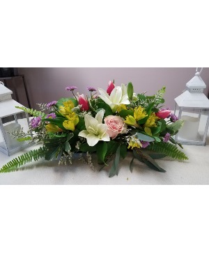 Easter Elegance centerpiece