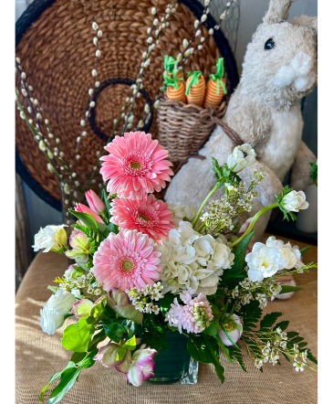 Easter Elegance Floral Arrangement in Darien, CT | DARIEN FLOWERS