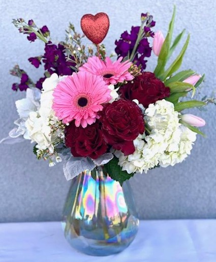 V 7 Tulip Kisses Fresh Mixed