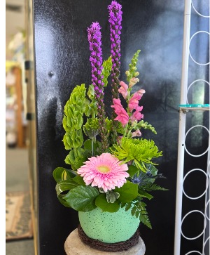 Eggstravagant Easter Fresh Flowers