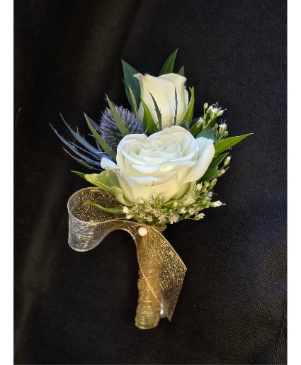 Elegance Prom Boutonniere