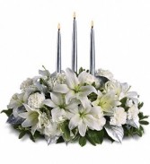 ELEGANCE OF SILVER CENTERPIECE