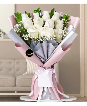 Elegance white Roses   WRAPPED BOUQUET 