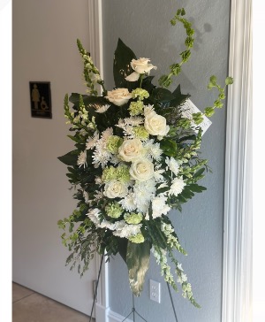 Elegant and sophisticated spray 