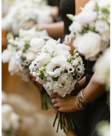 Elegant Bouquets in Eunice, LA | PETALS & POTS, LLC