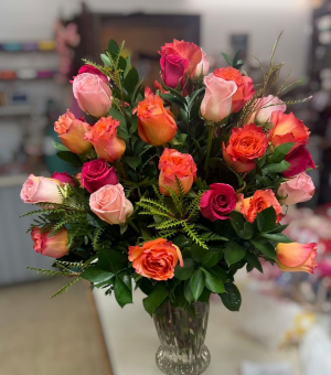 Elegant Embrace Fresh Arrangement 