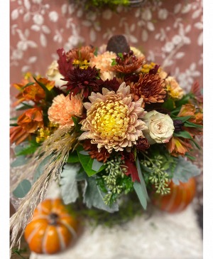 Elegant fall vase 