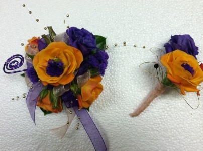 ELEGANT FIRE PROM COMBO PROM FLOWERS
