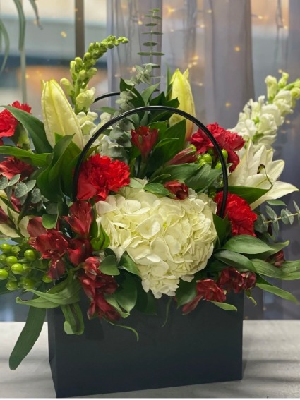 Elegant Garden Purse (Red and White) Purse Arrangement