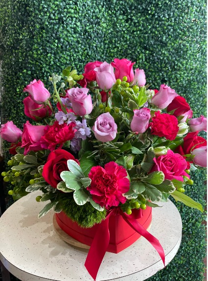 Elegant Heart shaped flower box 