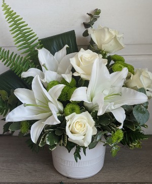 Elegant in White Fresh Arrangement