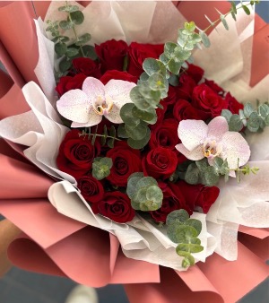 Elegant Love BouqueT Any special occasion 