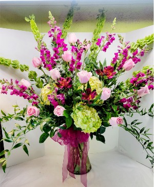 Elegant Memorial Garden Vase 