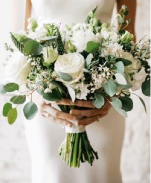 Elegant on White Bride's bouquet
