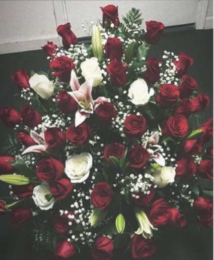 Elegant Rose Arrangement 