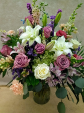 Elegant Vase Arrangement 