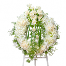 Elegant Wreath 