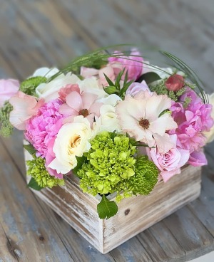 Elizabeth  Rustic Whitewash Box