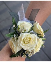 Emerald Elegance  Wrist Corsage