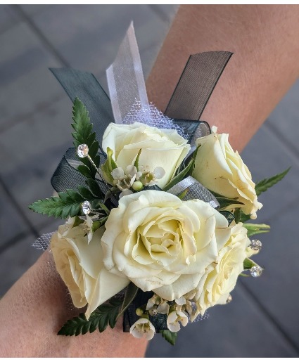 Emerald Elegance  Wrist Corsage