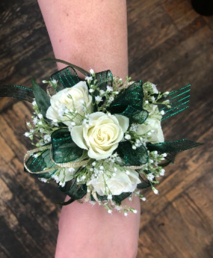 prom bouquets for emerald green dress Prom Flowers for Emerald Green Dress