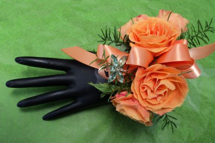 Enchanting Rose Wrist Corsage