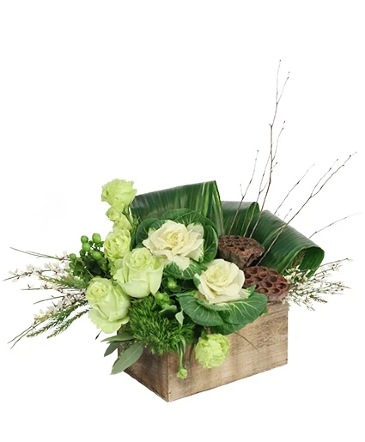 Enticing Emeralds Floral Design  in Darien, CT | DARIEN FLOWERS
