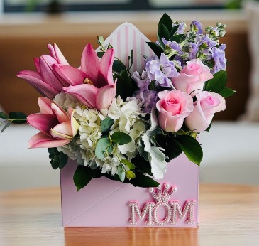 Petal Post for Mom  in Whittier, CA | Rosemantico Flowers