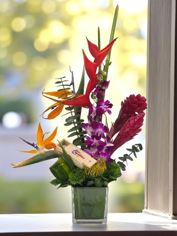 Esencia Boricua Diseño Tropical in San Juan, PR | ELIKONIA FLOWERS