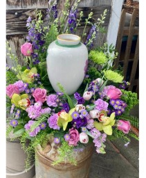 Eternal Spring Urn Surround Funeral urn Surround
